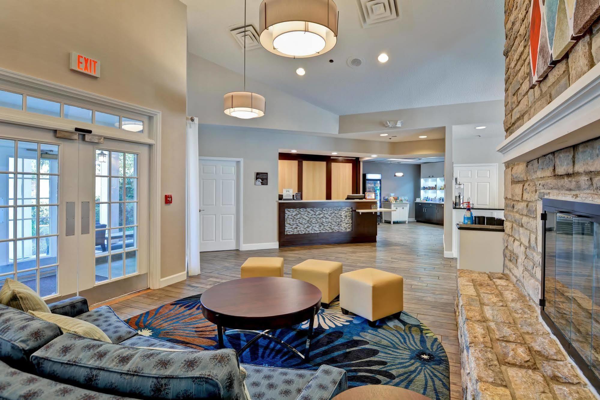 Staybridge Suites - Columbus - Worthington, An Ihg Hotel Bagian luar foto