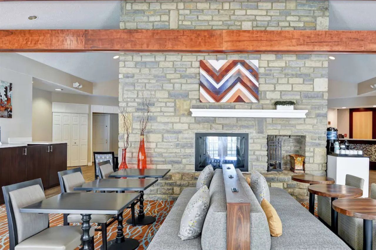 Staybridge Suites - Columbus - Worthington, An Ihg Hotel Bagian luar foto